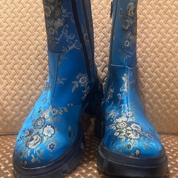 Free People Shoes - Free People Brooks Turquoise Blue Brocade Lug Sole Chelsea Boots NEW
